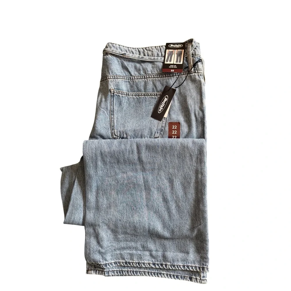 Buffalo David Bitton Wide Leg Belted Jeans Light Wash Denim Size 22 30 Inseam